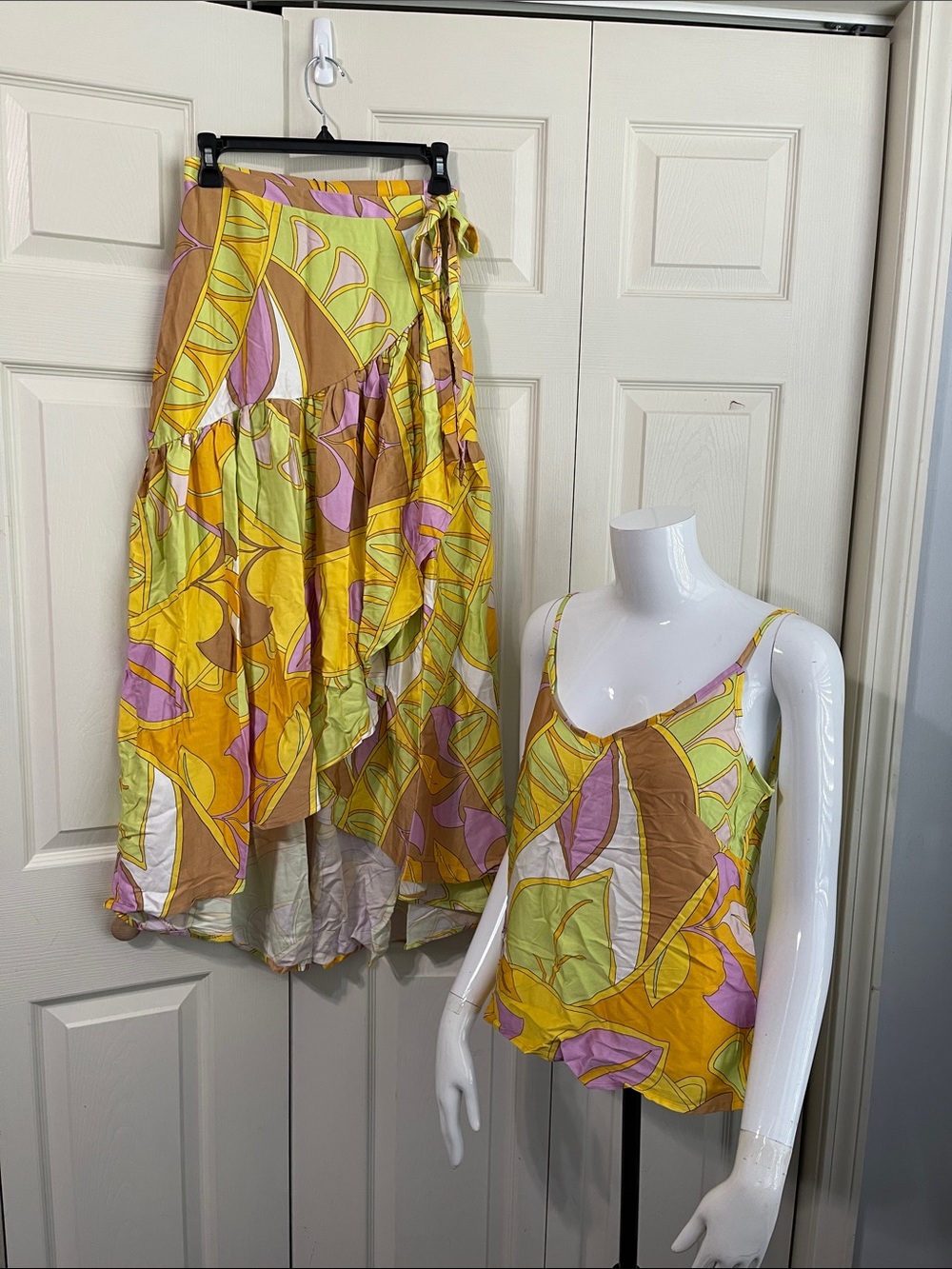 Rachel Zoe 2-Piece Set: Abstract Floral wrap Maxi Skirt & Cami Top.  #0468-A